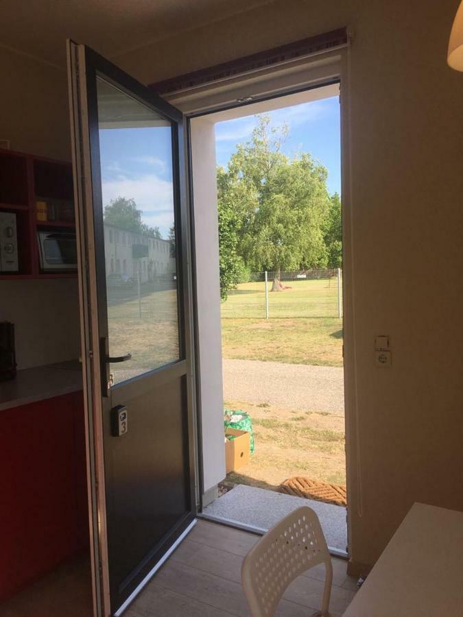 Die Senfbude - Klein Aber Fein - Wunderschoenes Studio-Apartment Mit Terrasse Und Stellplatz Leipzig Exteriör bild